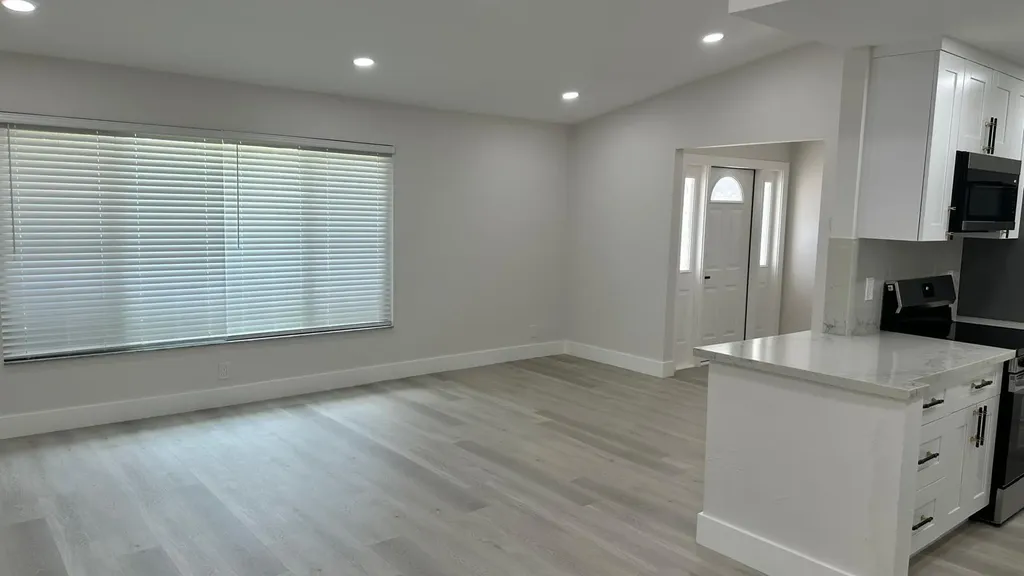 3261 SW 4th Street Deerfield Beach FL 33442