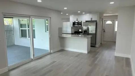 3261 SW 4th Street Deerfield Beach FL 33442