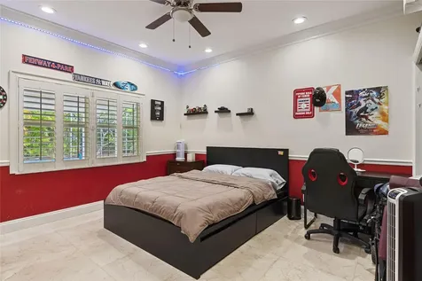 16686 Golfview Drive Weston FL 33326
