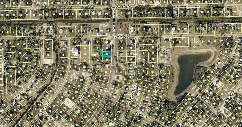 308 Mcarthur Boulevard Lehigh Acres FL 33974