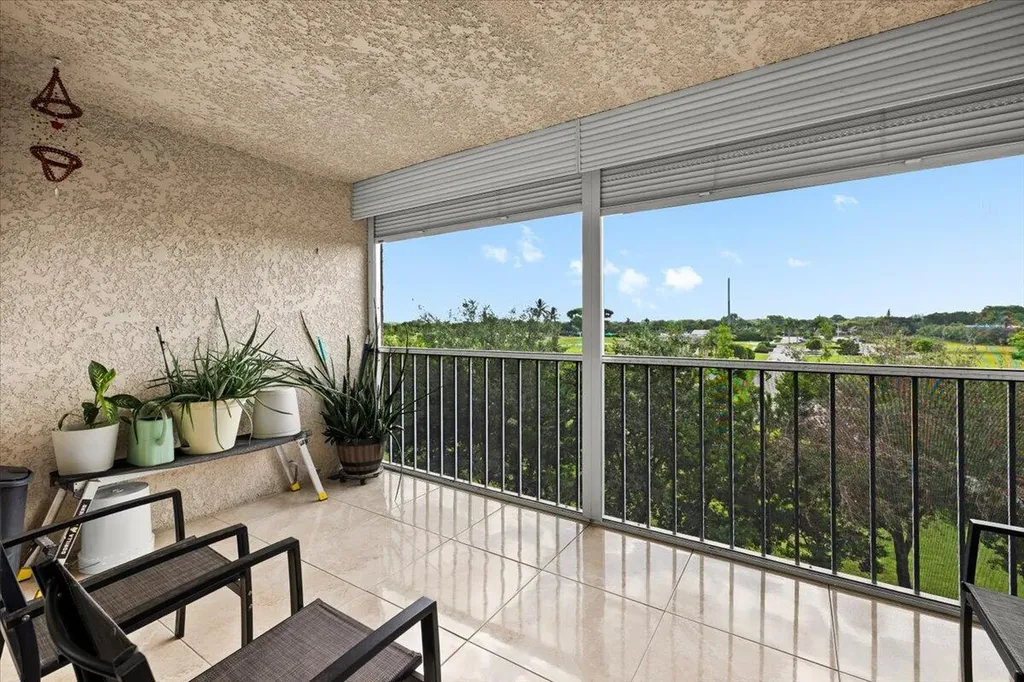 4550 NW 18th Avenue Deerfield Beach FL 33064