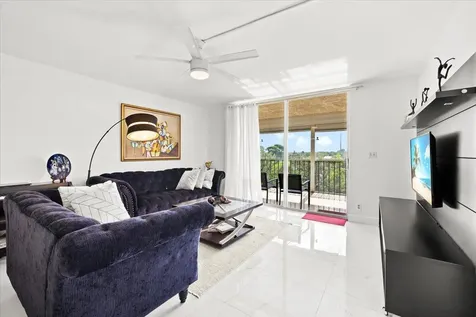 4550 NW 18th Avenue Deerfield Beach FL 33064