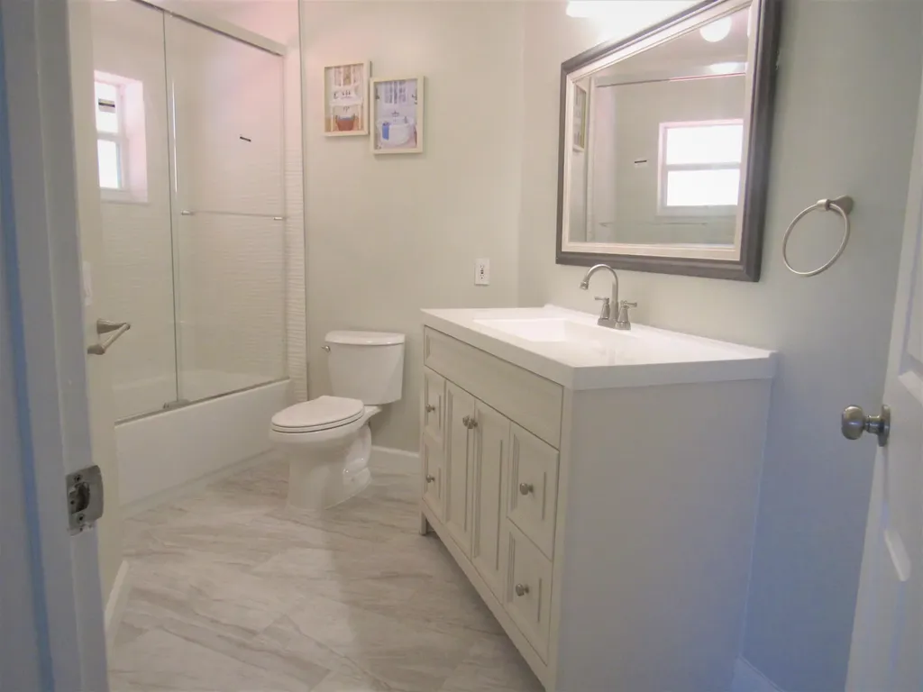 1242 SW Melrose Avenue Port St Lucie FL 34953