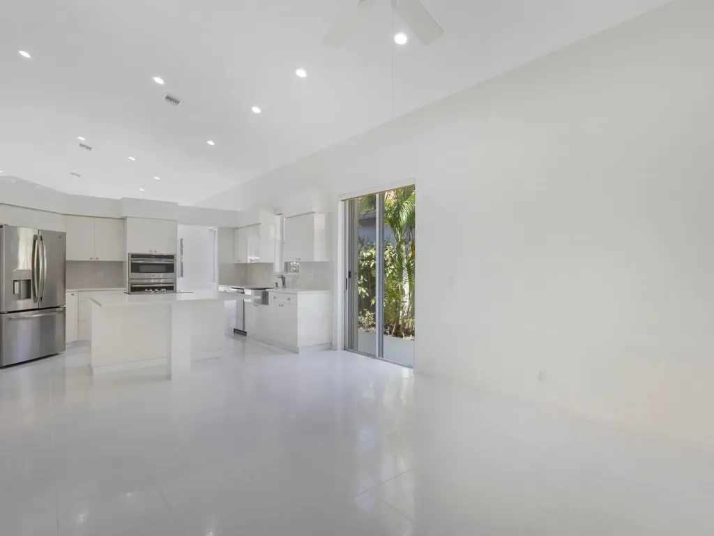 5279 Brookview Drive Boynton Beach FL 33437