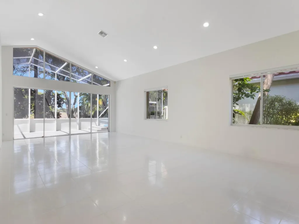 5279 Brookview Drive Boynton Beach FL 33437