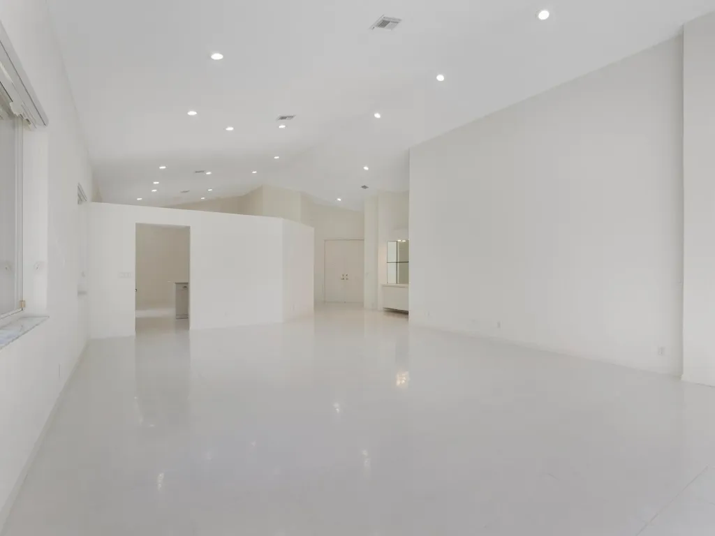 5279 Brookview Drive Boynton Beach FL 33437