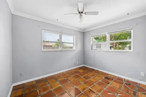 2199 NE 5th Avenue Boca Raton FL 33431