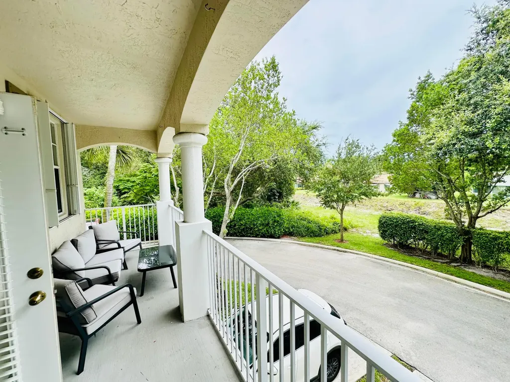 4802 W Bexley Park Drive Delray Beach FL 33445