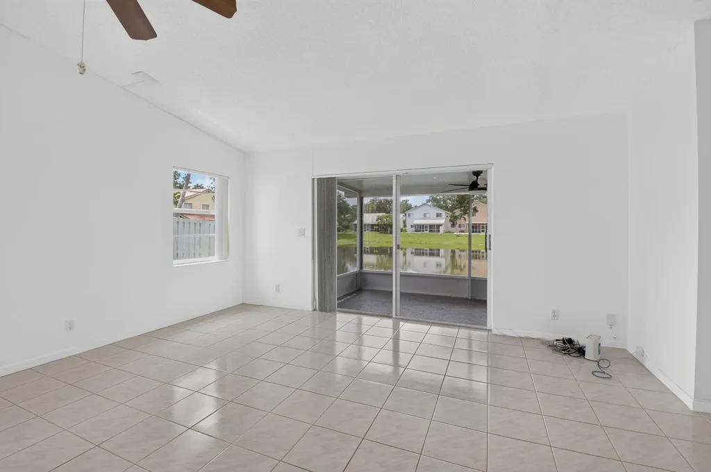 10048 Country Brook Road Boca Raton FL 33428
