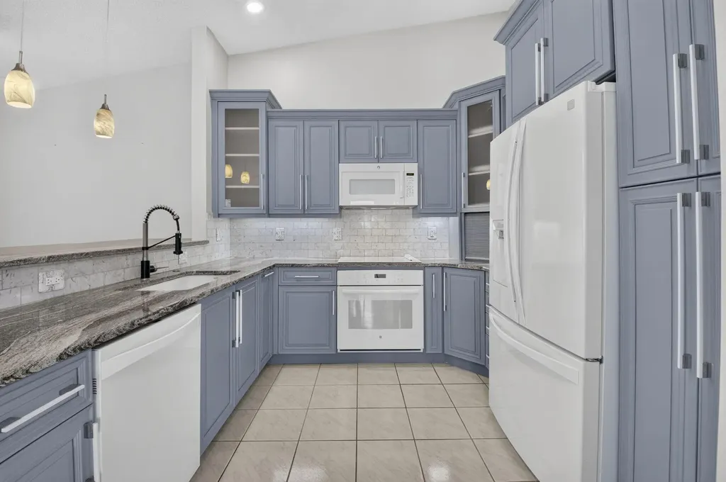 10048 Country Brook Road Boca Raton FL 33428