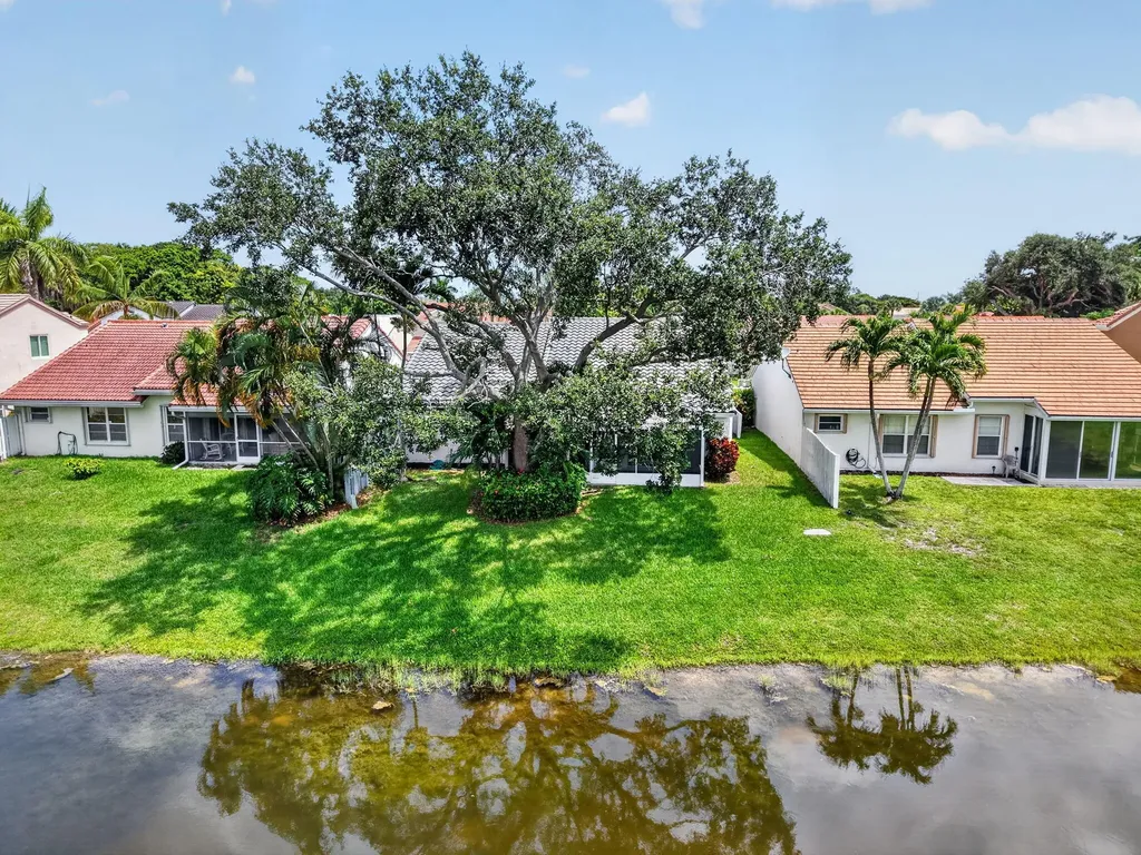 10048 Country Brook Road Boca Raton FL 33428