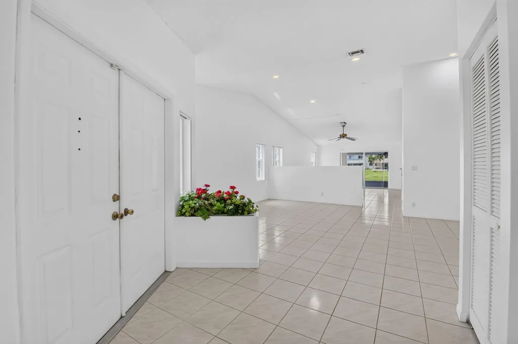 10048 Country Brook Road Boca Raton FL 33428