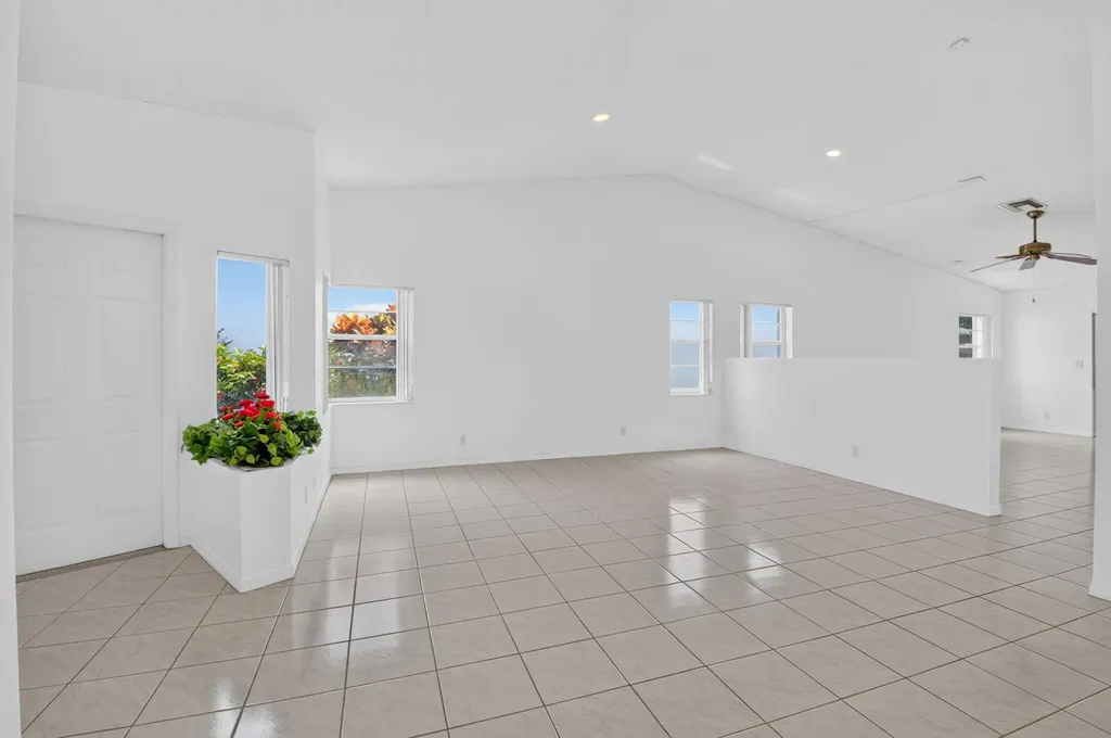 10048 Country Brook Road Boca Raton FL 33428
