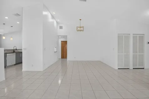 10048 Country Brook Road Boca Raton FL 33428