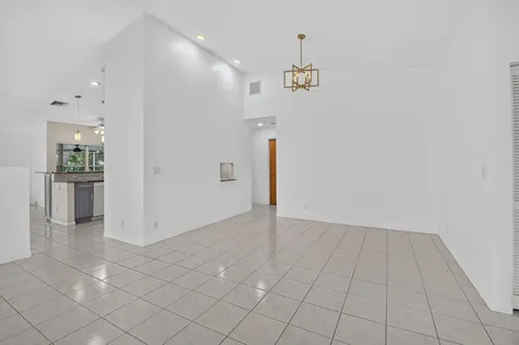 10048 Country Brook Road Boca Raton FL 33428