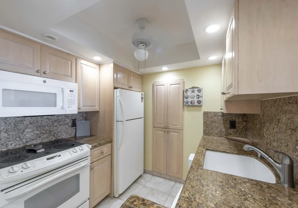111 Briny Avenue Pompano Beach FL 33062