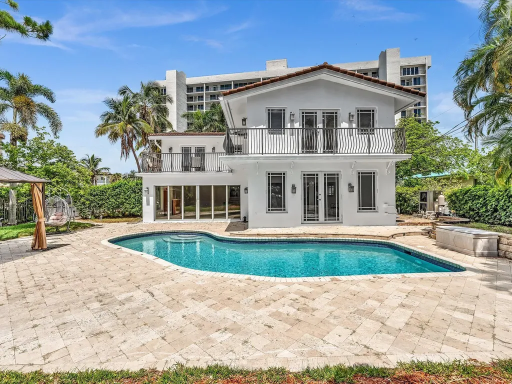 518 N Riverside Drive Pompano Beach FL 33062