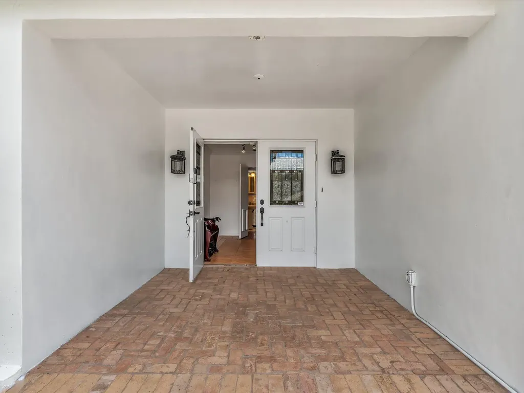 518 N Riverside Drive Pompano Beach FL 33062