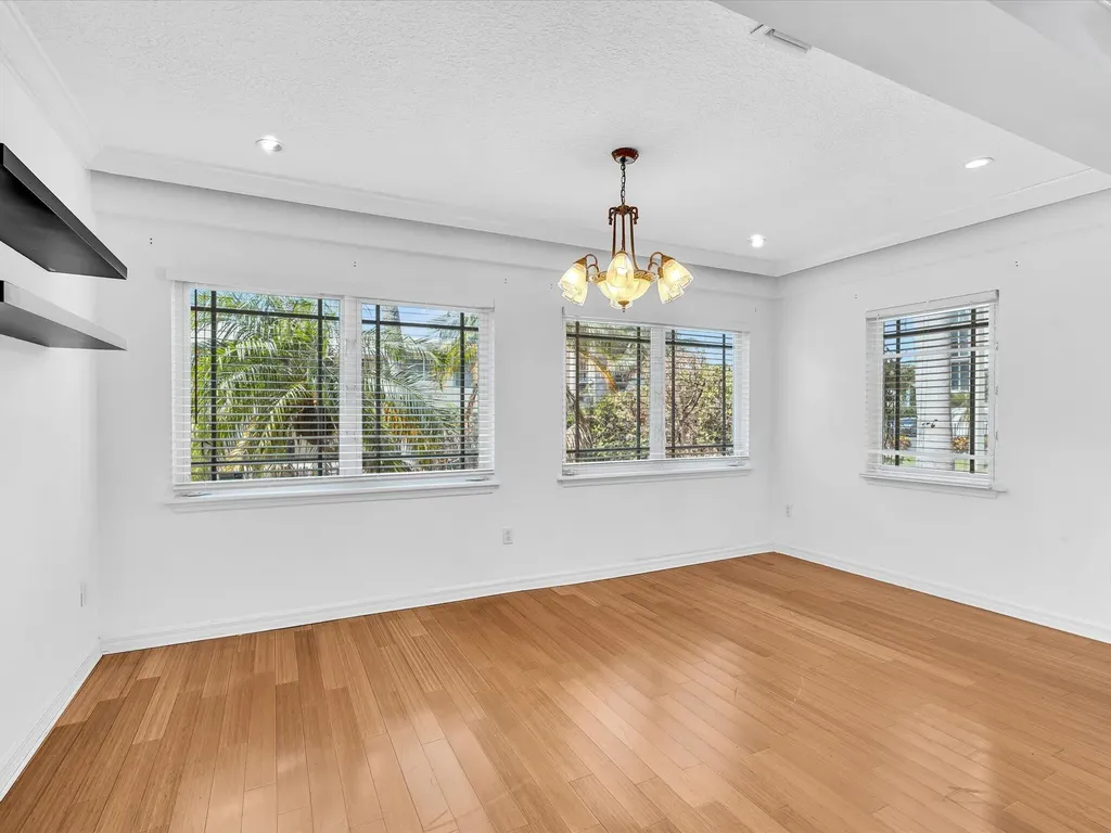 518 N Riverside Drive Pompano Beach FL 33062