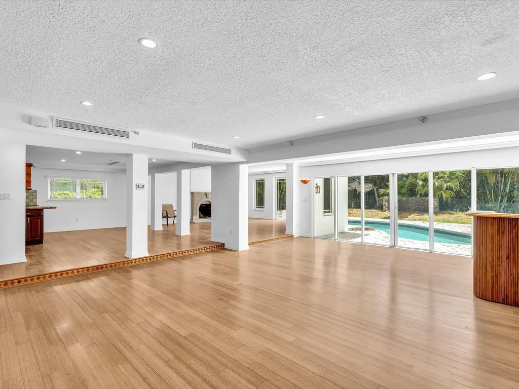 518 N Riverside Drive Pompano Beach FL 33062