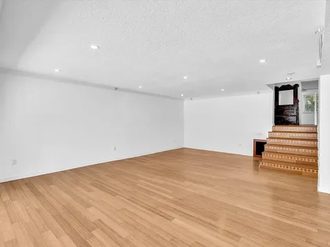 518 N Riverside Drive Pompano Beach FL 33062