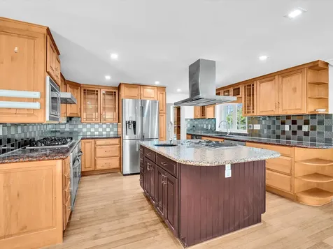 518 N Riverside Drive Pompano Beach FL 33062
