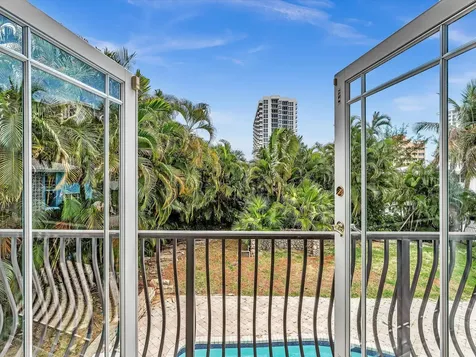 518 N Riverside Drive Pompano Beach FL 33062