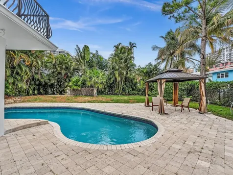 518 N Riverside Drive Pompano Beach FL 33062