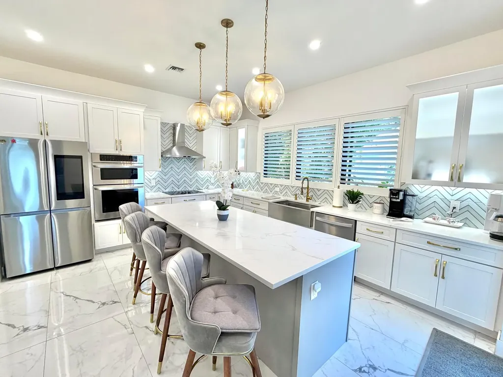 486 S Cortez Drive Circle S Margate FL 33068