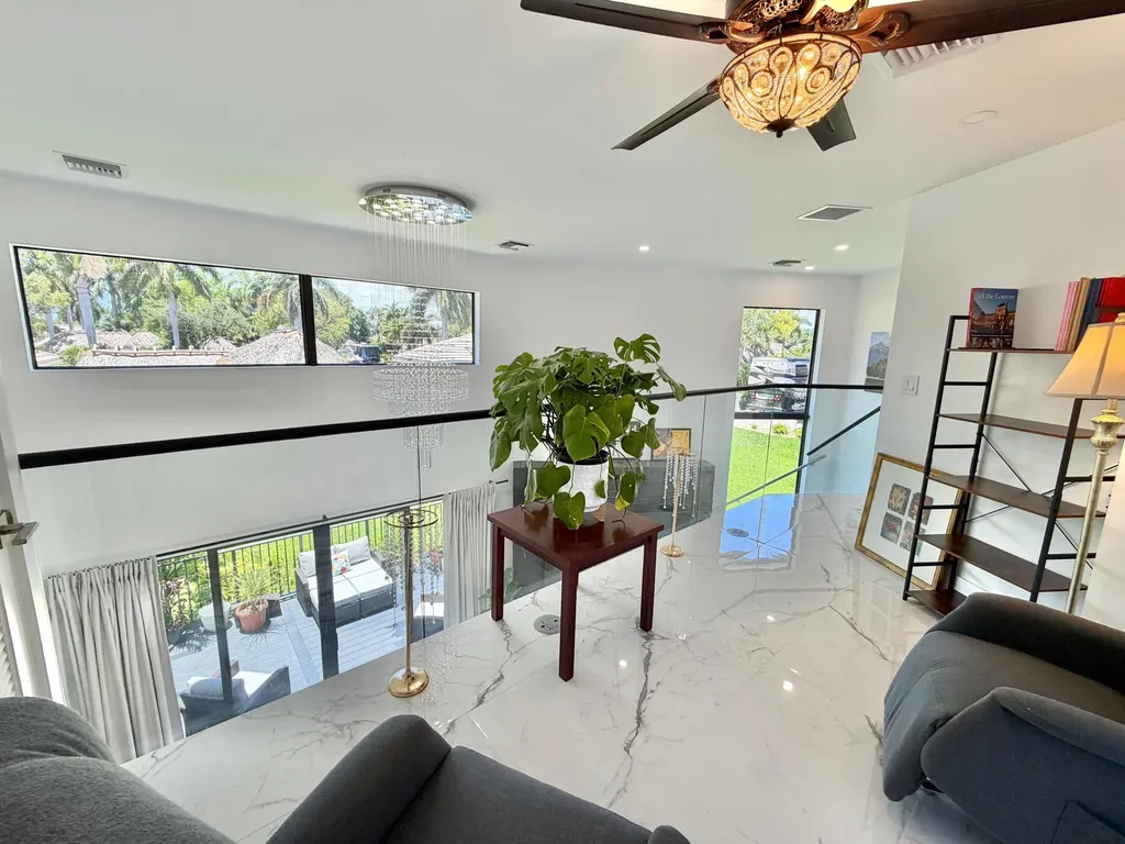 486 S Cortez Drive Circle S Margate FL 33068