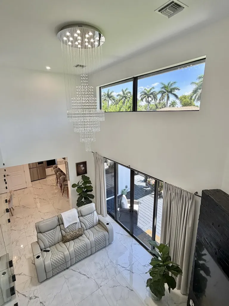 486 S Cortez Drive Circle S Margate FL 33068