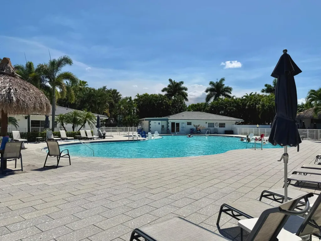 486 S Cortez Drive Circle S Margate FL 33068