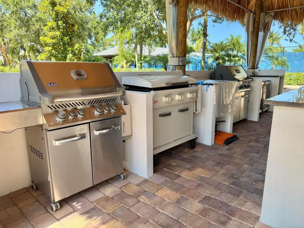 486 S Cortez Drive Circle S Margate FL 33068