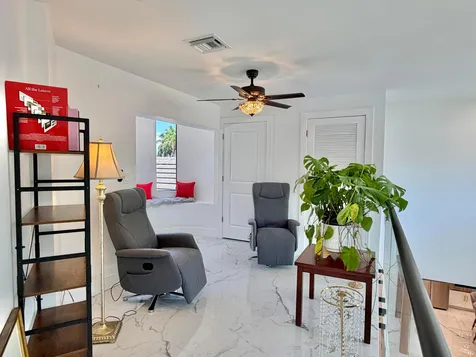 486 S Cortez Drive Circle S Margate FL 33068