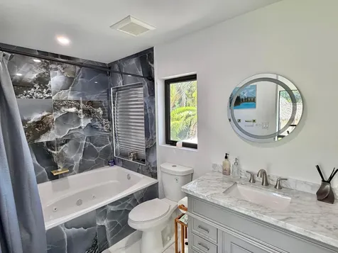 486 S Cortez Drive Circle S Margate FL 33068