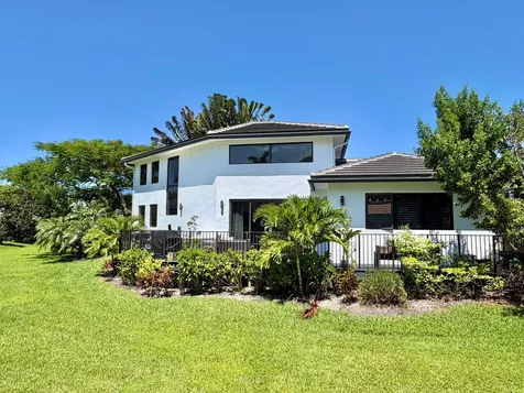 486 S Cortez Drive Circle S Margate FL 33068