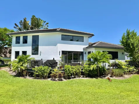 486 S Cortez Drive Circle S Margate FL 33068