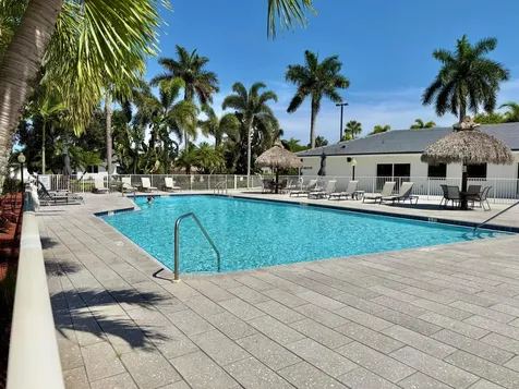 486 S Cortez Drive Circle S Margate FL 33068