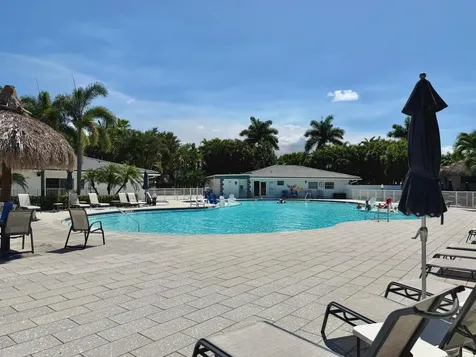 486 S Cortez Drive Circle S Margate FL 33068