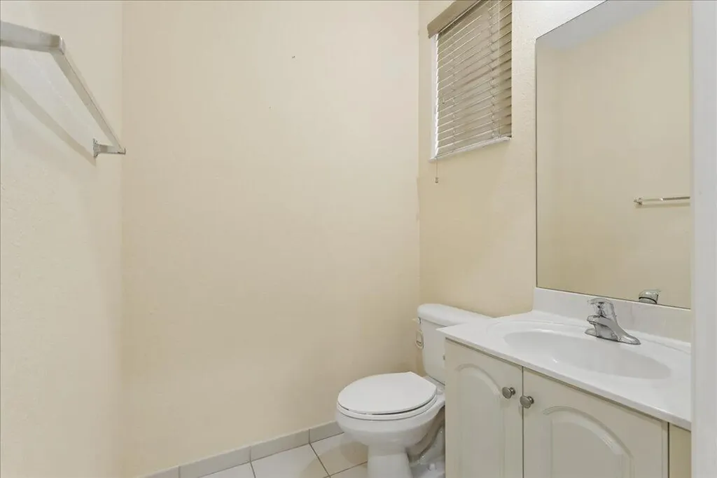 6036 SW 19th Place North Lauderdale FL 33068