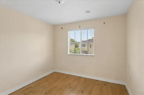 6036 SW 19th Place North Lauderdale FL 33068