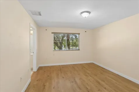 6036 SW 19th Place North Lauderdale FL 33068