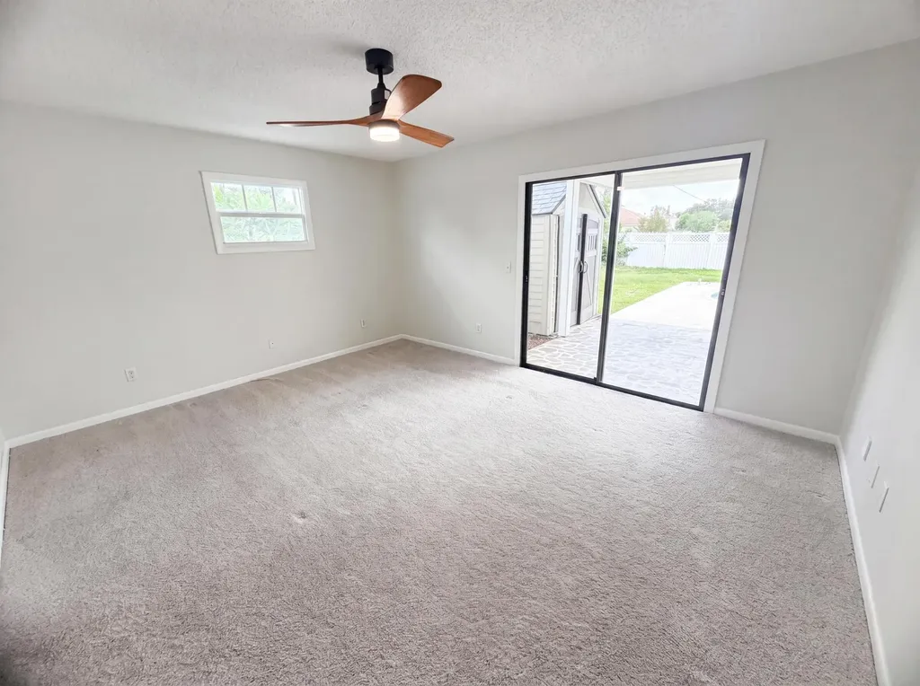 2305 SW Fern Circle Port St Lucie FL 34953