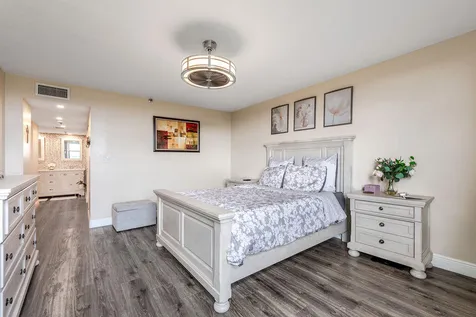 6463 La Costa Drive Boca Raton FL 33433