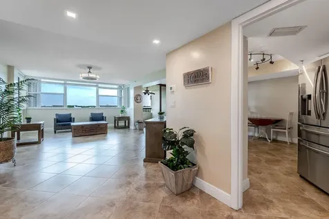 6463 La Costa Drive Boca Raton FL 33433