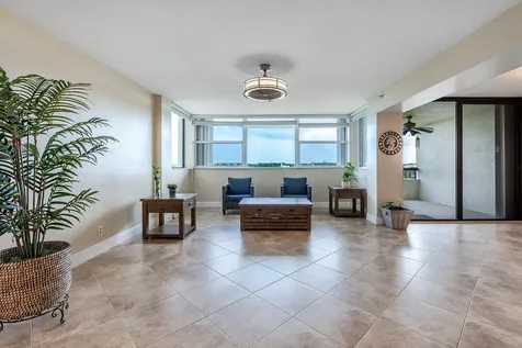 6463 La Costa Drive Boca Raton FL 33433