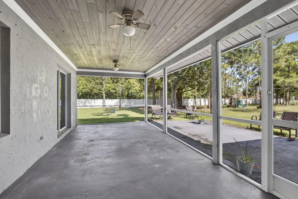 14935 89th Place N Loxahatchee FL 33470
