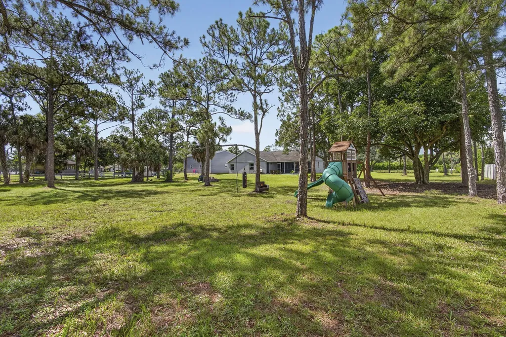 14935 89th Place N Loxahatchee FL 33470