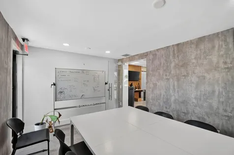 16811 NE 6th Avenue North Miami Beach FL