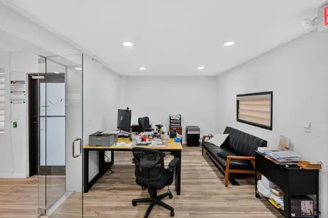 16811 NE 6th Avenue North Miami Beach FL